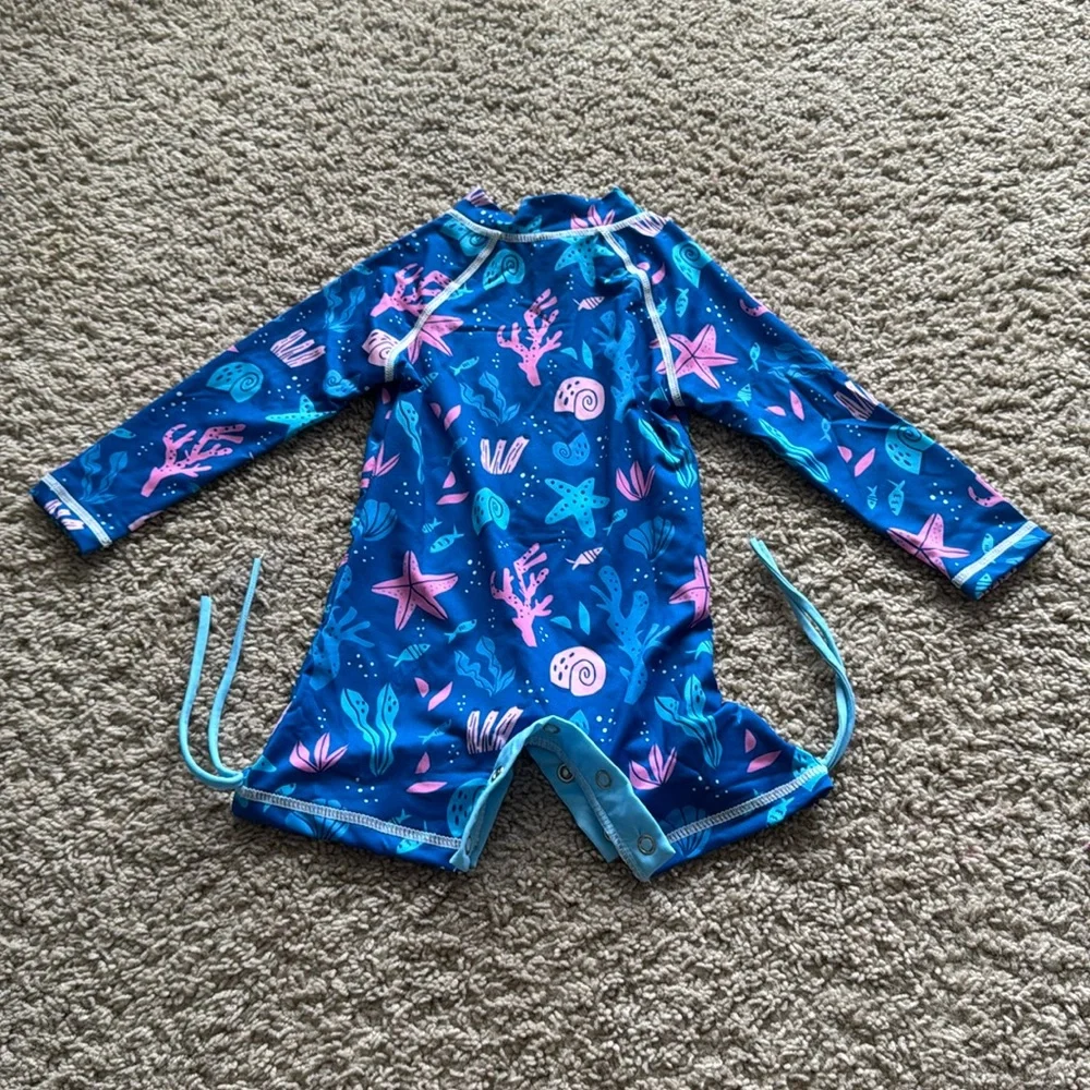 279 NIB BesserBay Infant Girl UPF 50+ Half Zip Long Sleeve Swimsuit Size: 12-18M